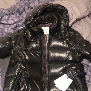 Moncler Maya Sz 5